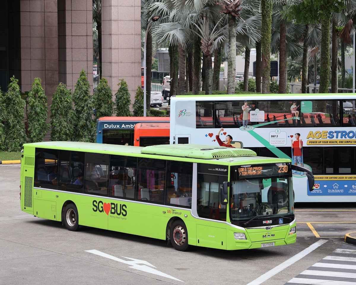 Singapore public transit buses — Trapeze case study